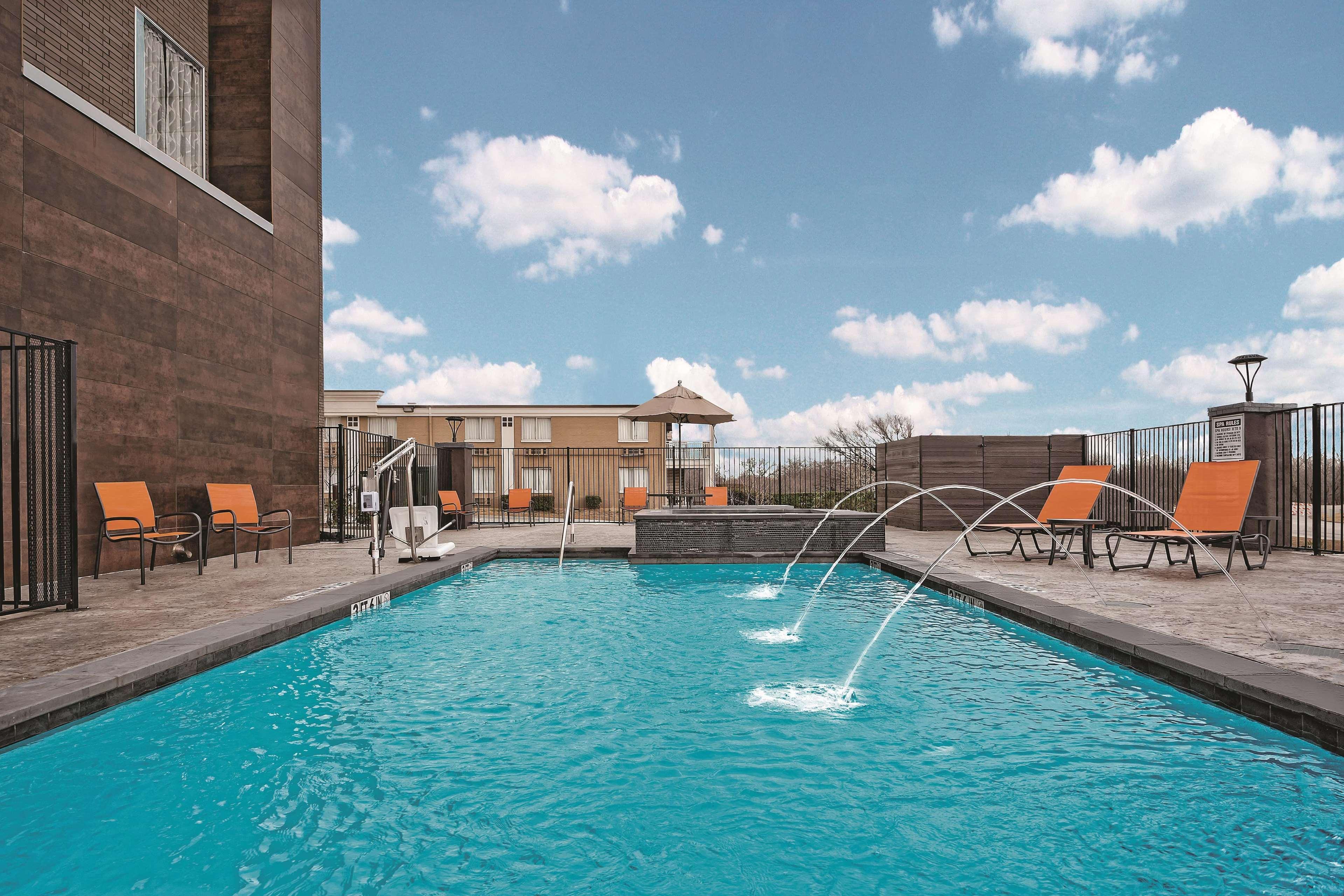 La Quinta By Wyndham Dallas Grand Prairie North Extérieur photo