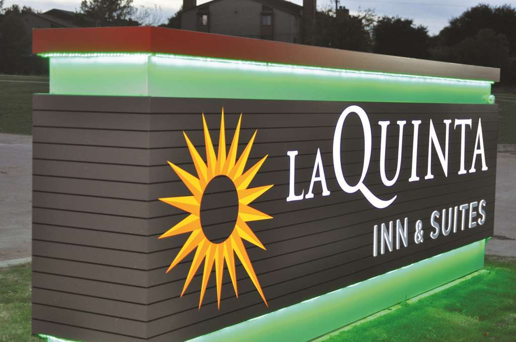 La Quinta By Wyndham Dallas Grand Prairie North Extérieur photo